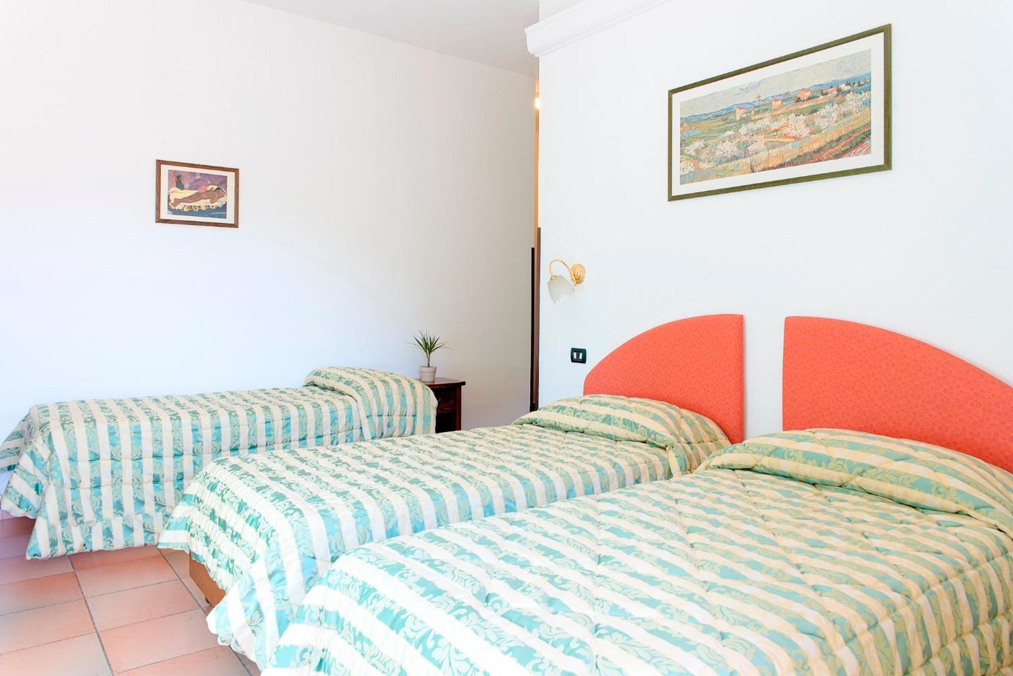 Hotel Ristorante Da Carlos Santa Maria Giudice Εξωτερικό φωτογραφία
