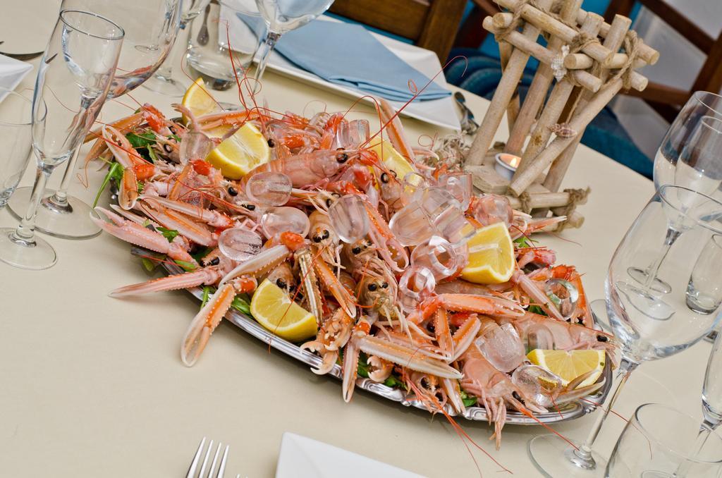 Hotel Ristorante Da Carlos Santa Maria Giudice Εξωτερικό φωτογραφία