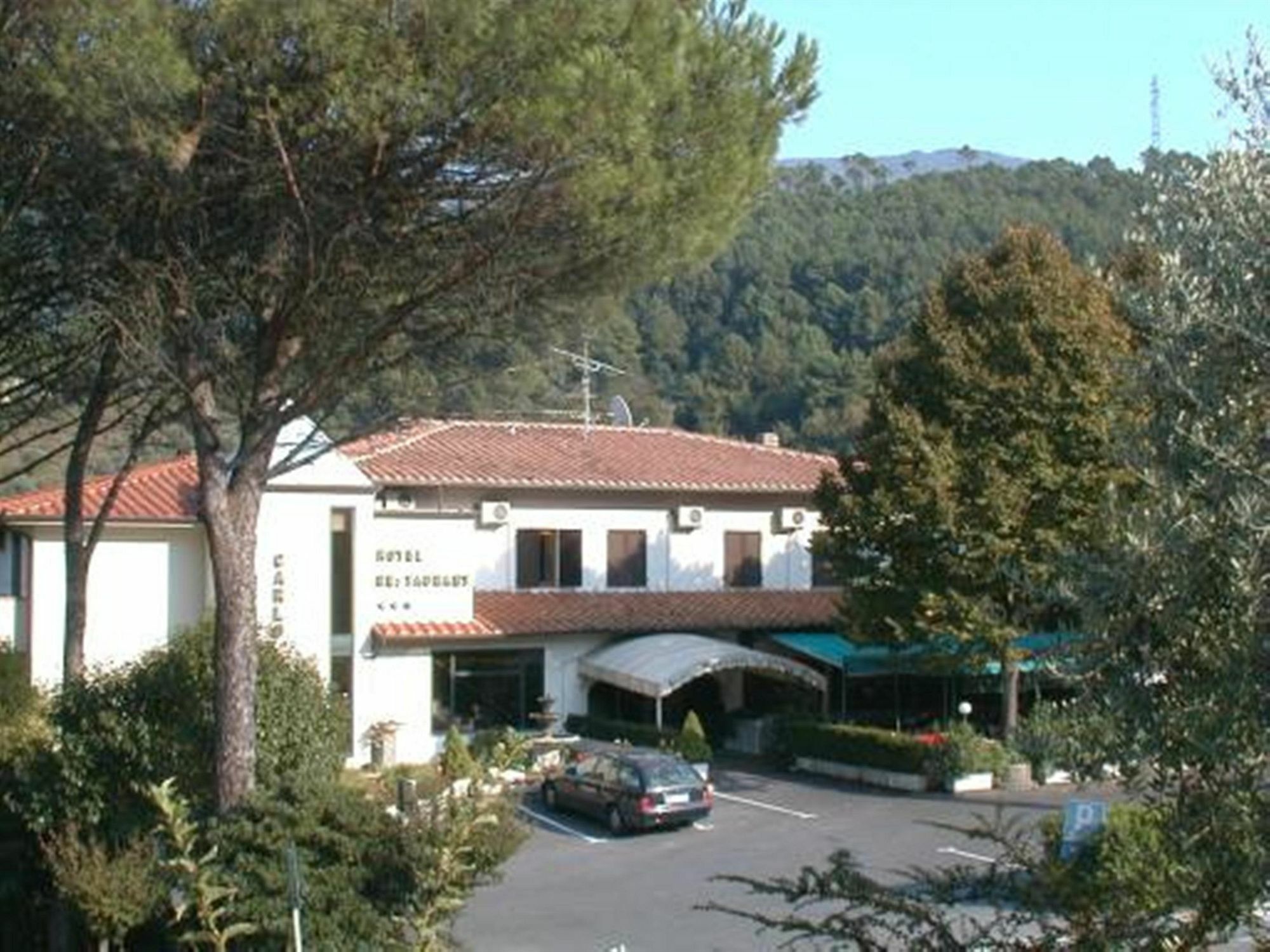 Hotel Ristorante Da Carlos Santa Maria Giudice Εξωτερικό φωτογραφία