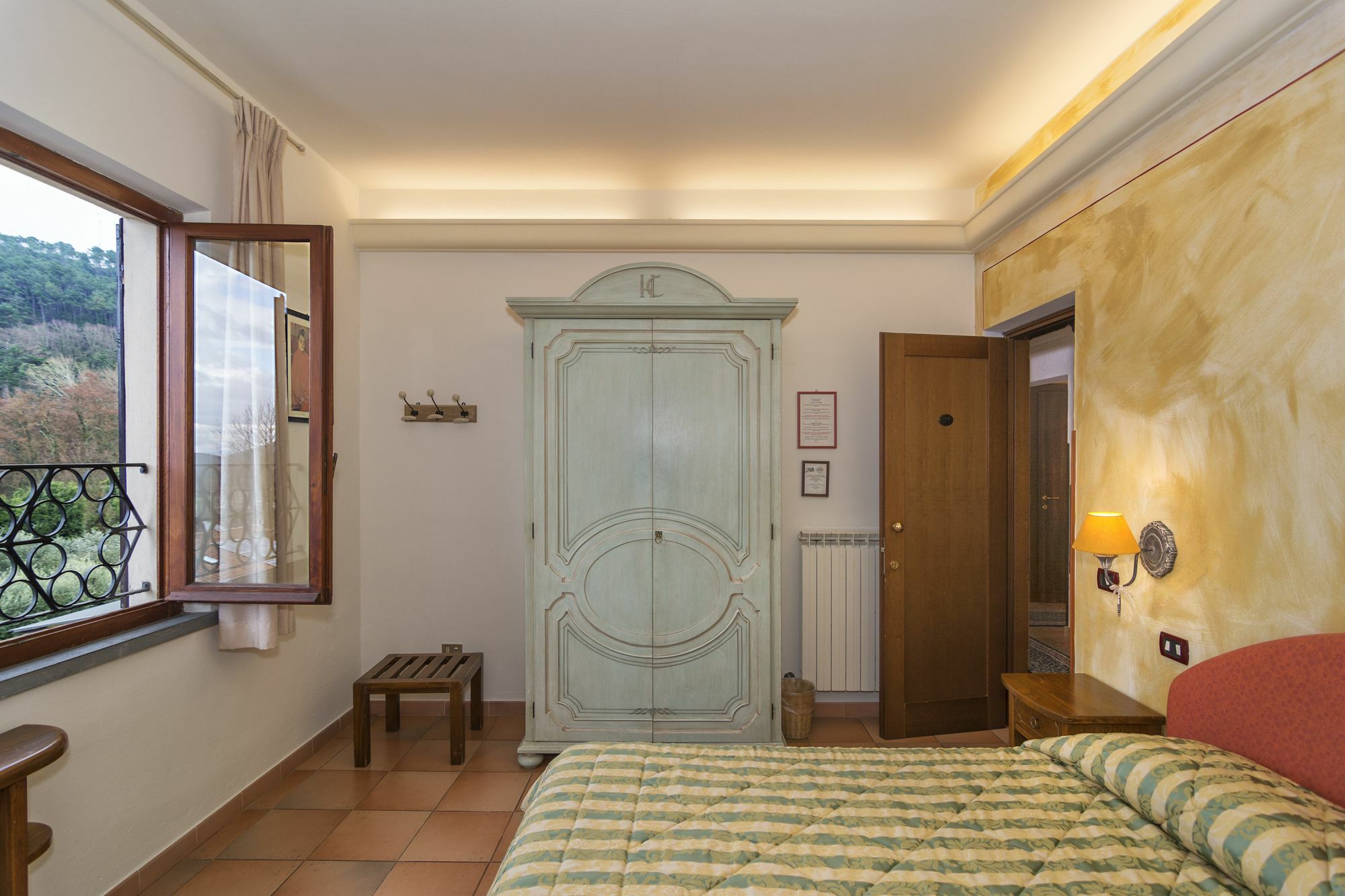 Hotel Ristorante Da Carlos Santa Maria Giudice Εξωτερικό φωτογραφία
