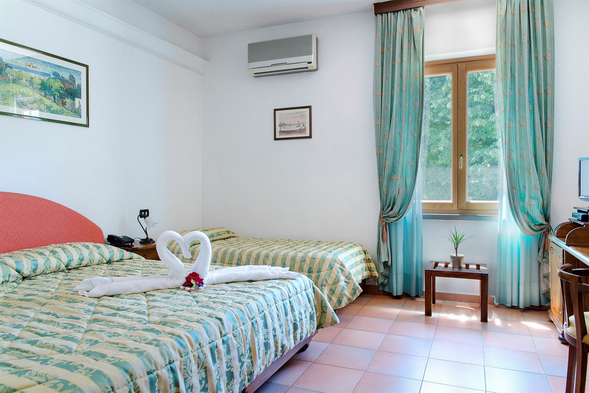 Hotel Ristorante Da Carlos Santa Maria Giudice Εξωτερικό φωτογραφία